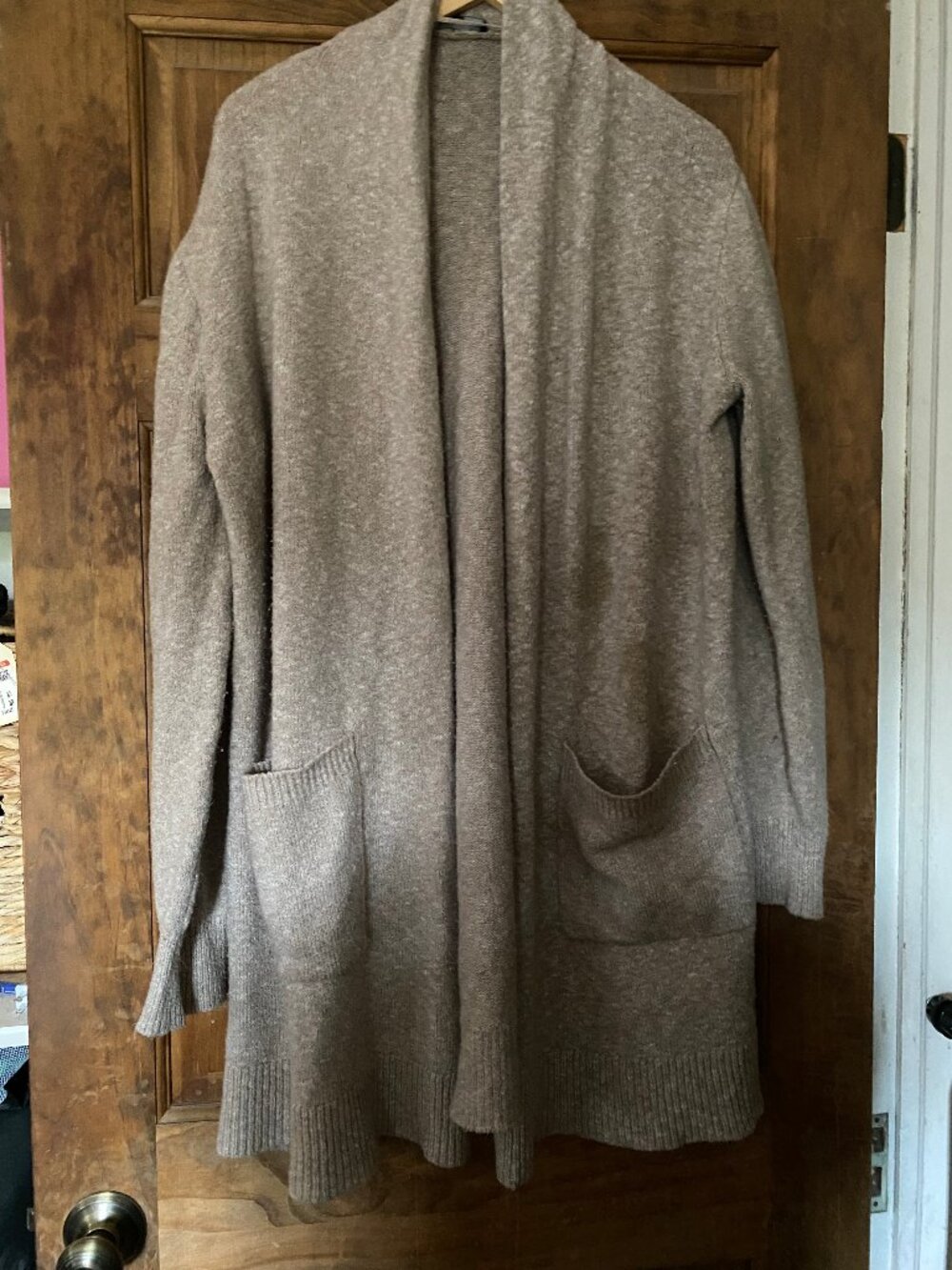 Harve Benard tan cardigan
